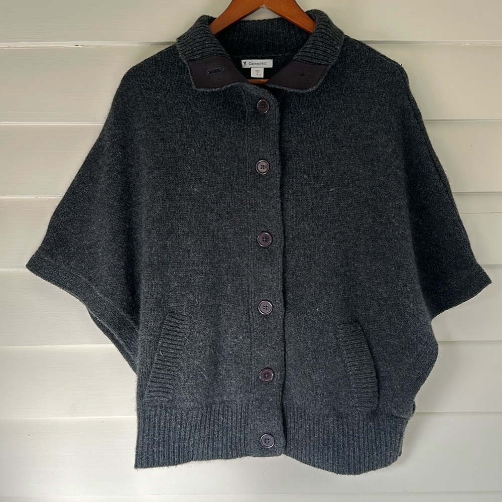 Garnet Hill Lambswool Angora‎ Gray Button Front Poncho Cape Sweater Old Money